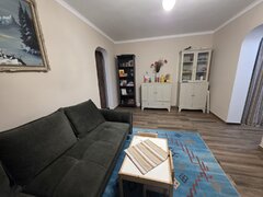 Piata Minis, Titan, 10 minute metrou Costin Georgian, pe Barajul Bistritei